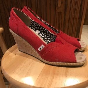 Toms Wedges-Size 9